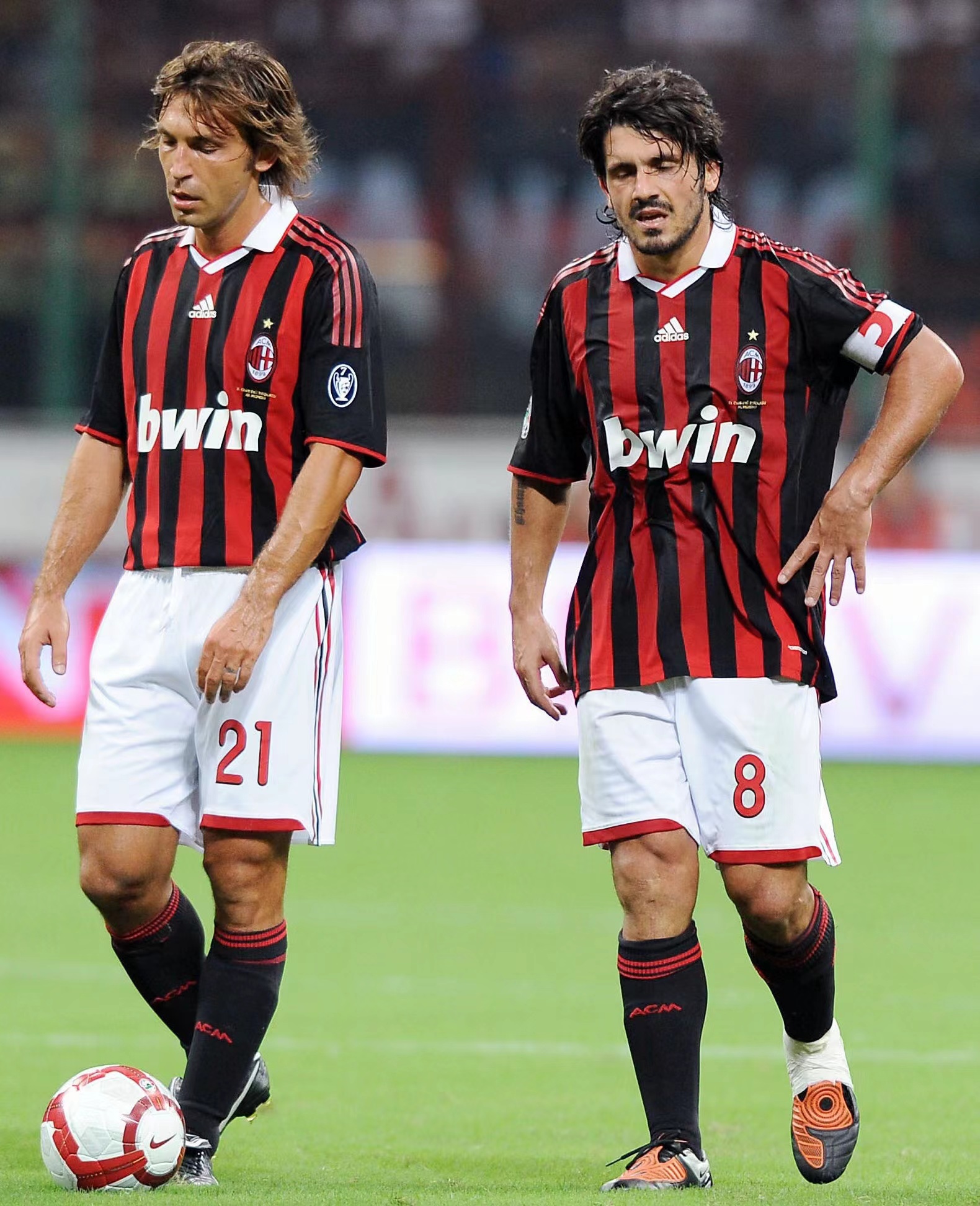 梅西是否参加世界杯？斯卡洛尼：我不知道；踢安哥拉他会出场（斯卡洛尼：梅西世界杯参赛未定，对阵安哥拉将出场）