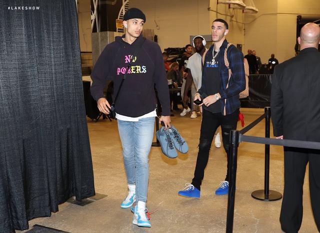 托蒂称赞穆里尼奥：绝对的顶级教练No.1，他为罗马带来冠军（托蒂盛赞穆里尼奥：教练界No.1，已为罗马带来冠军）