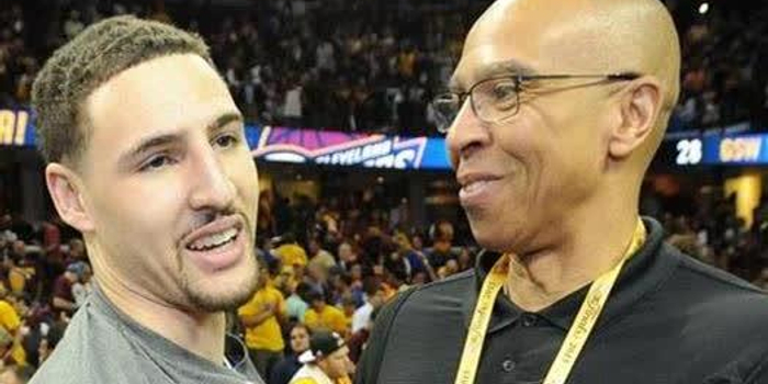 世体：法兰克福球迷在诺坎普制造骚乱，巴萨要求经济赔偿（世体：法兰克福球迷在诺坎普引发骚乱，巴萨拟索赔）