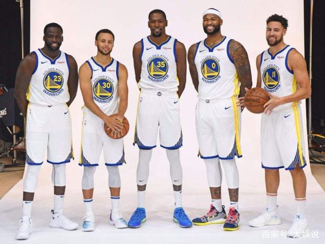 阿隆索：球员表现无可指责，我不关注未来，只关注下一场比赛（阿隆索：球员无可指摘，暂不谈未来，专注下一战）