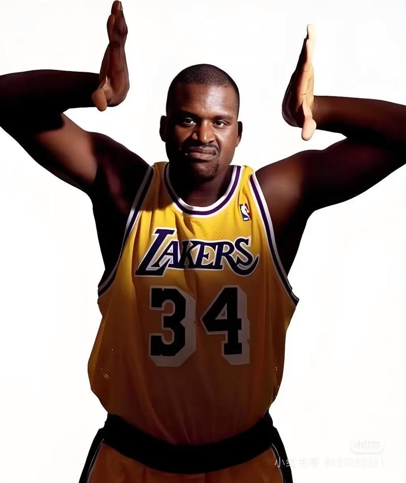 布里兰联主场迎战江原FC，双方均实力强劲，预计战成1：1或2：1。（布里兰联主场迎江原FC，强强对决看好1：1或2：1）