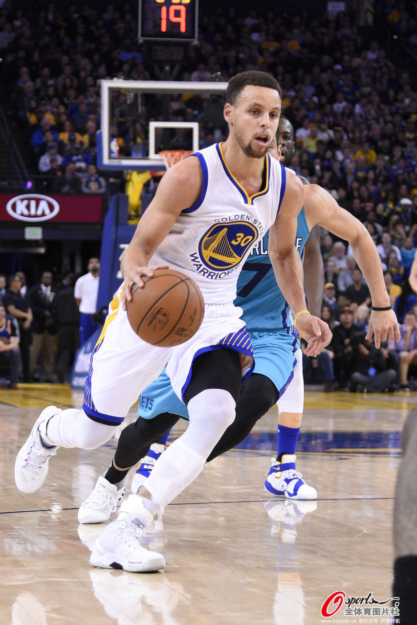 曼纳：不着急续约安古伊萨；丁丁手术成功；卢卡库几周内归队（曼纳：安古伊萨续约不必急；德布劳内手术成功；卢卡库预计数周内复出）