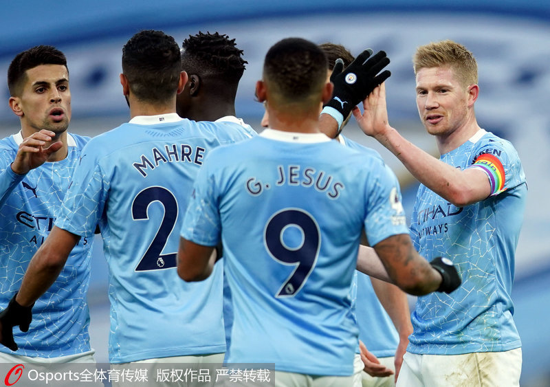 CBA俱乐部杯-奎因29分广东轻取广州 香港金牛胜同曦（CBA俱乐部杯：奎因砍29分助广东大胜广州，香港金牛击败同曦）